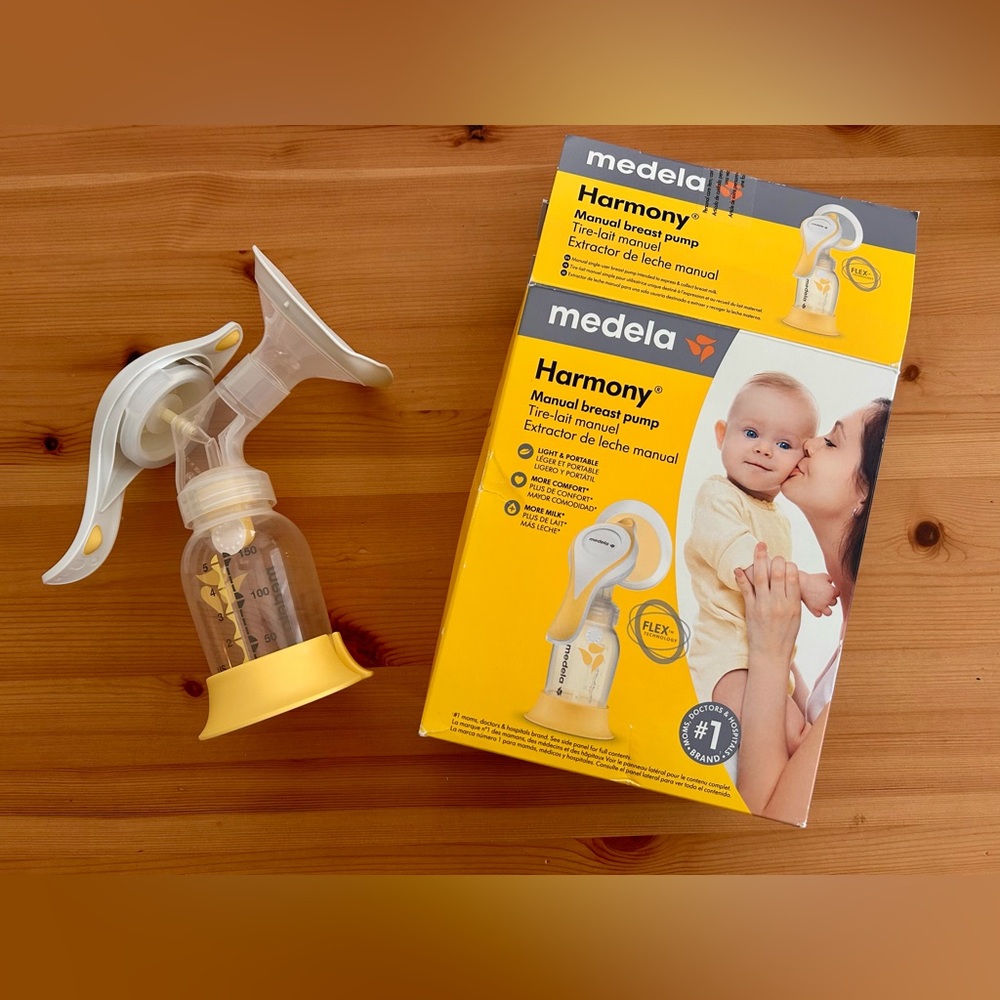 Breastfeeding essentials bundle - Picture 2 of 5